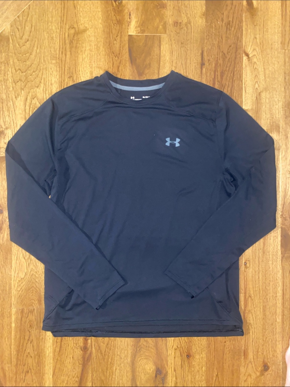 Under Armour Men's XL Long Sleeve Fitted  Heatgear Crew Shirt - Black